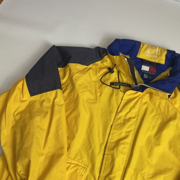 VTG Tommy Hilfiger Hooded Tactical Windbreaker Yellow Rain Jacket Men’s Size M - Picture 3 of 16